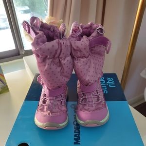 Stride Rite Waterproof Snowboots. Size 8.5